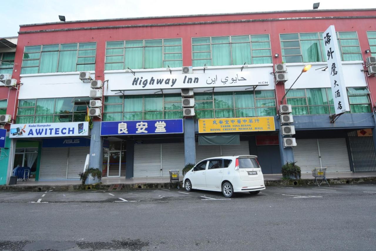 오요 89642 하이웨이 인 호텔 Mukah 외부 사진