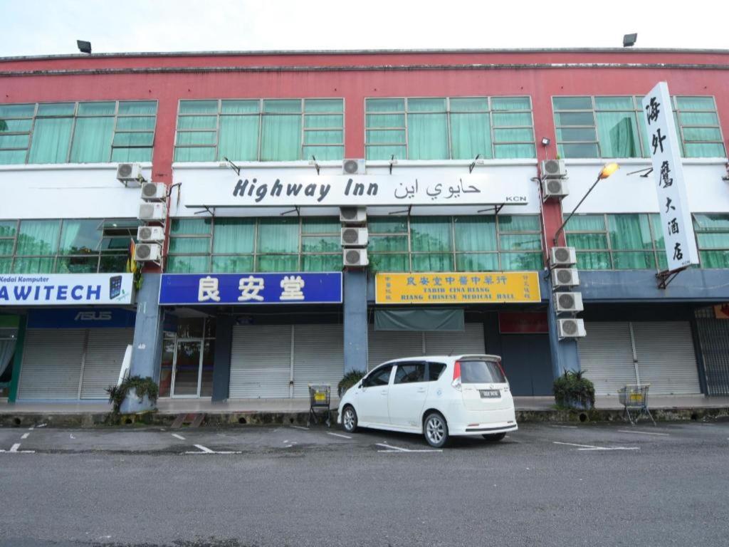 오요 89642 하이웨이 인 호텔 Mukah 외부 사진